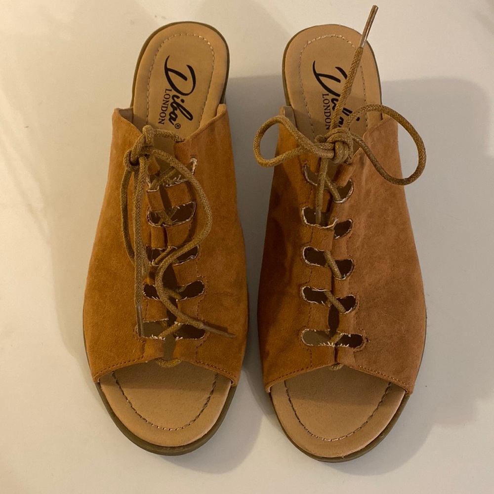 Diba London sandals size 8 1/2